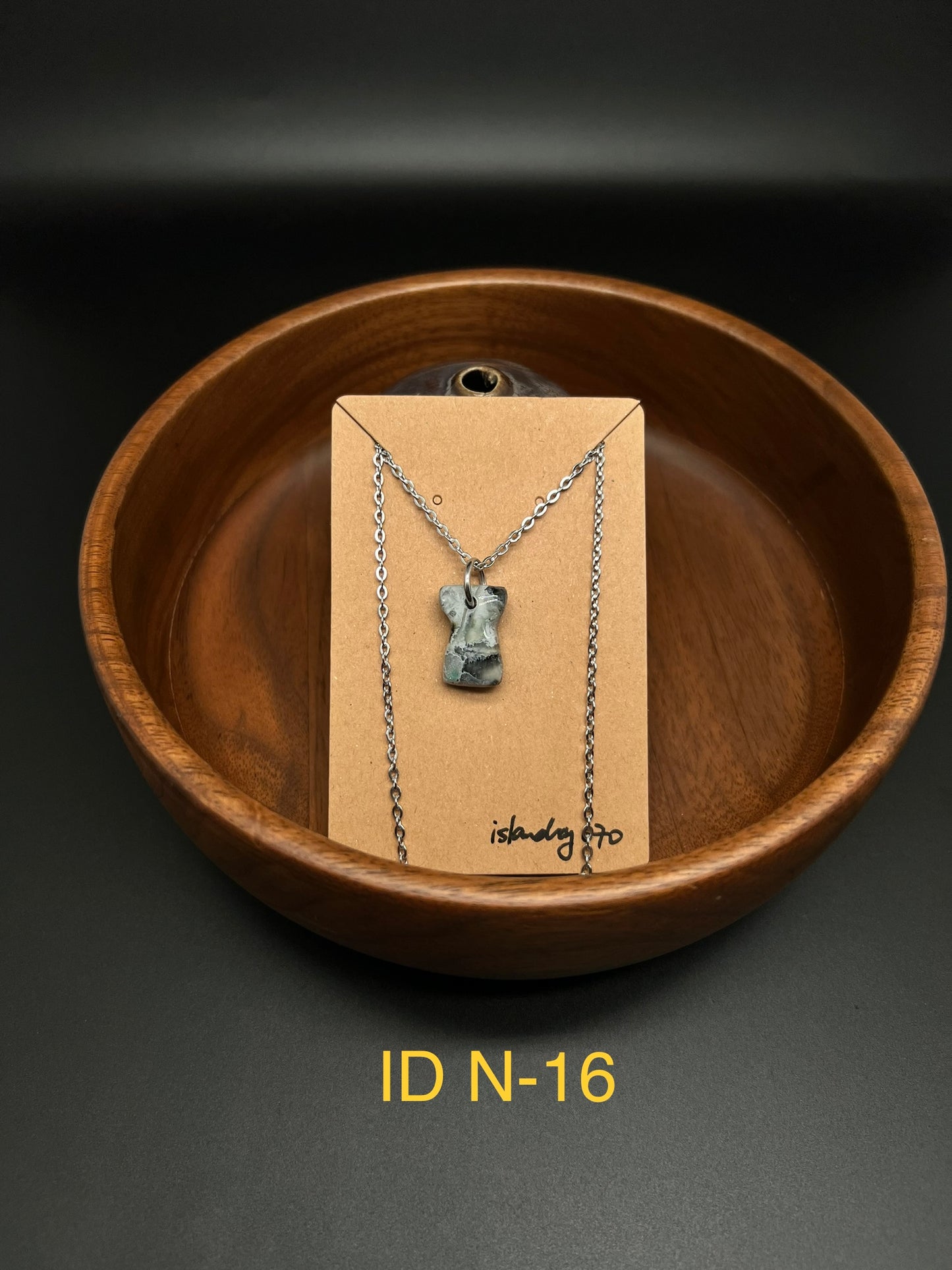 Island Dry Necklace